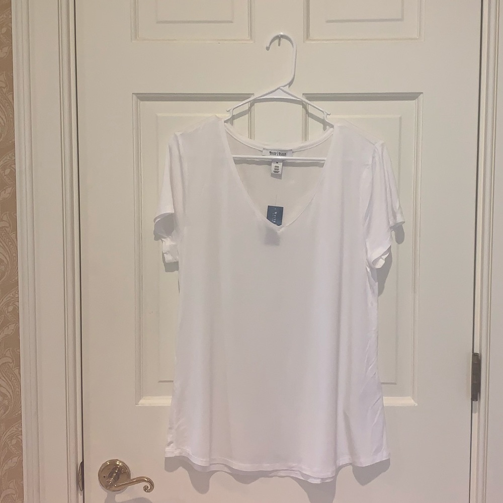 WHBM NWT- white tee Medium